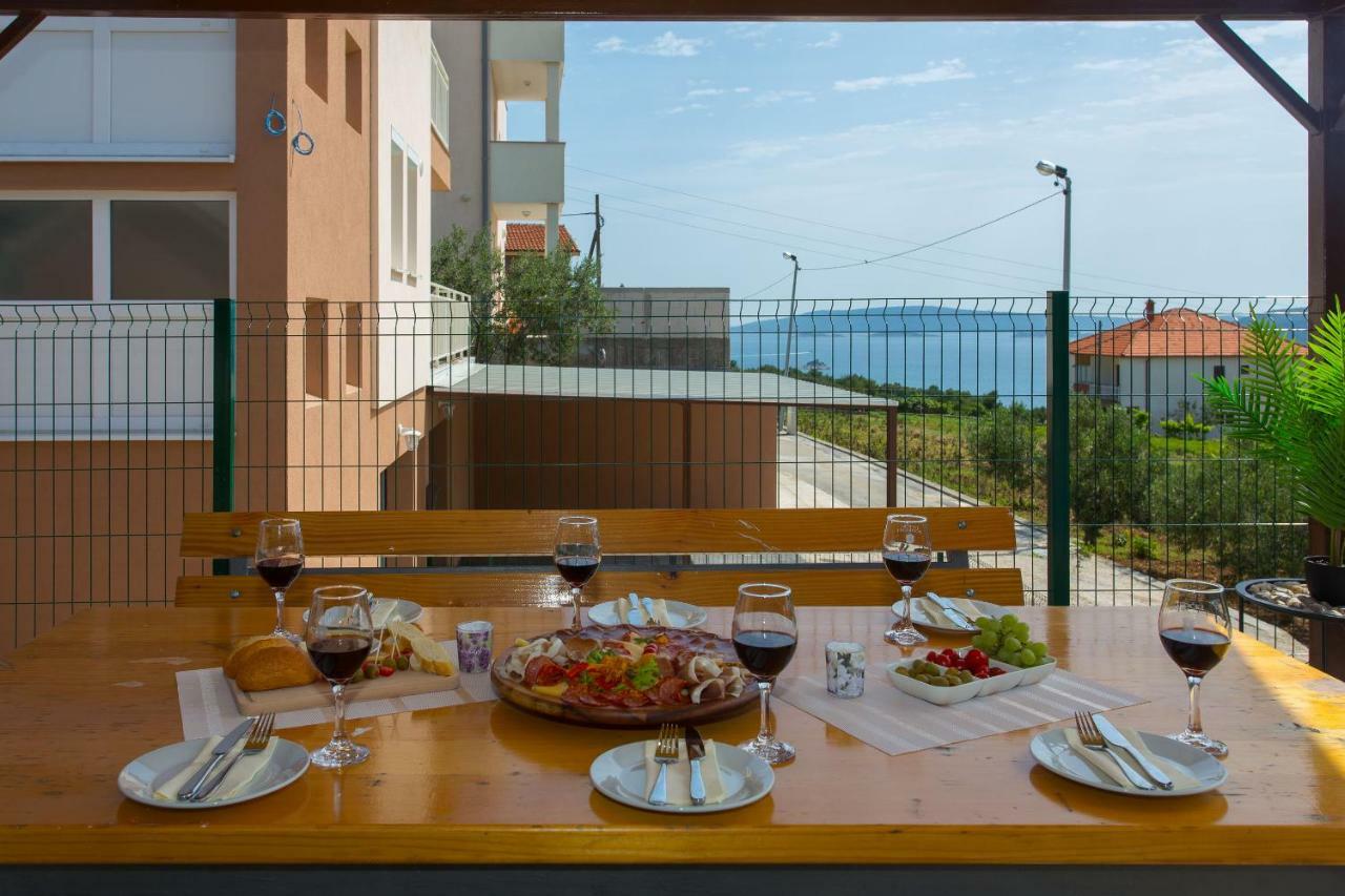 Villa Honey Seget Vranjica Exterior photo