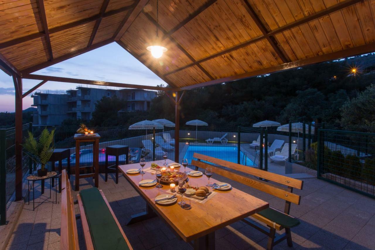 Villa Honey Seget Vranjica Exterior photo