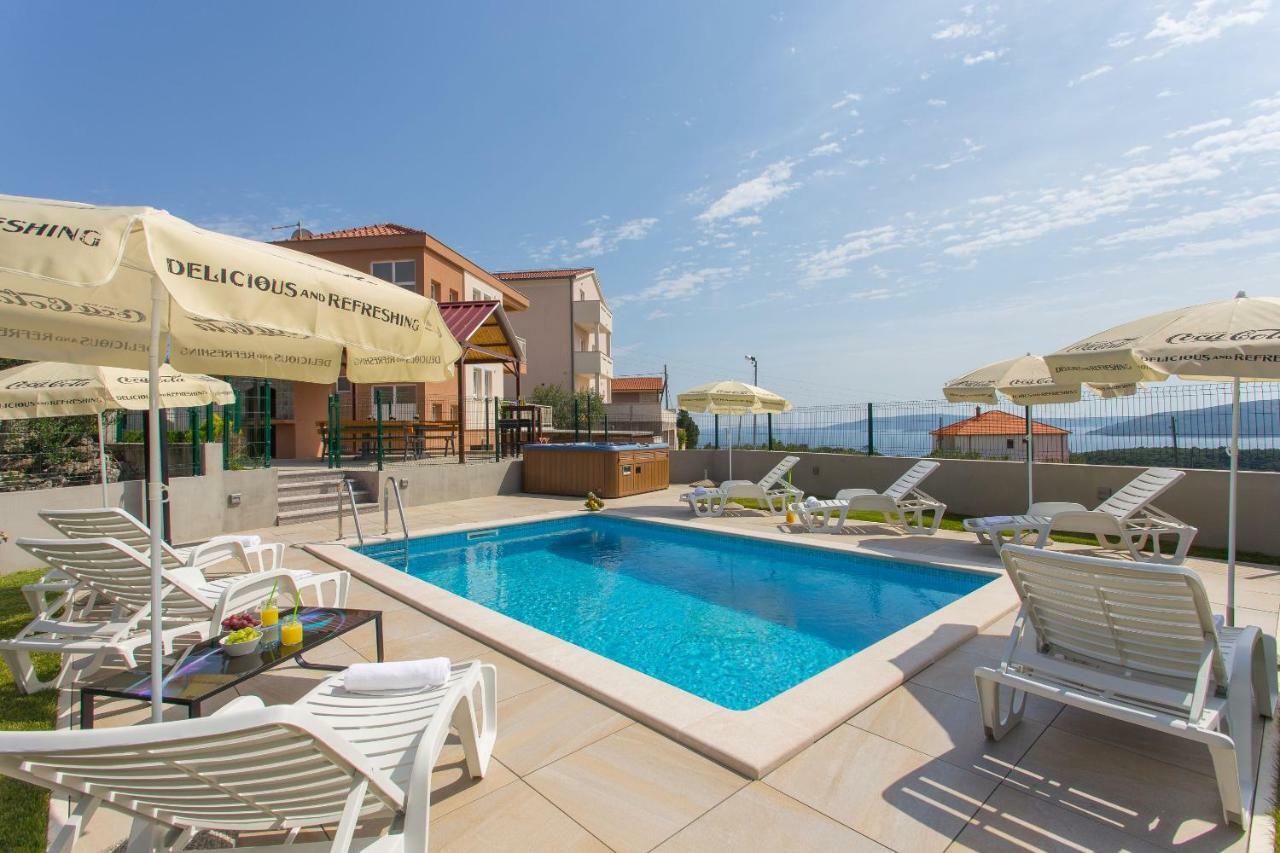 Villa Honey Seget Vranjica Exterior photo